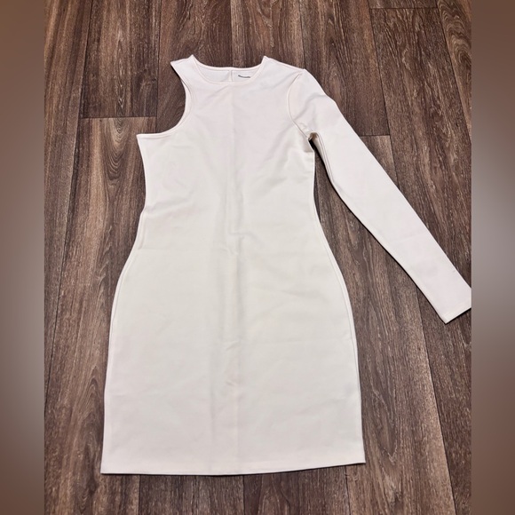 Abercrombie & Fitch asymmetrical bodycon-412 - Picture 5 of 6